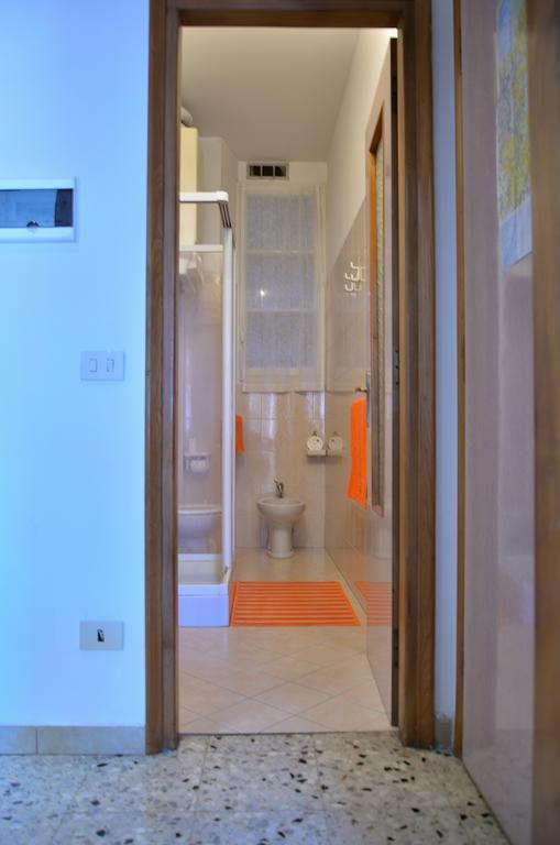 The Sweet Lake Nest Apartment Colonno Bagian luar foto